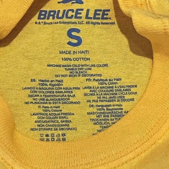 VINTAGE BRUCE LEE T-SHIRT YELLOW SIZE SMALL - Picture 4 of 5